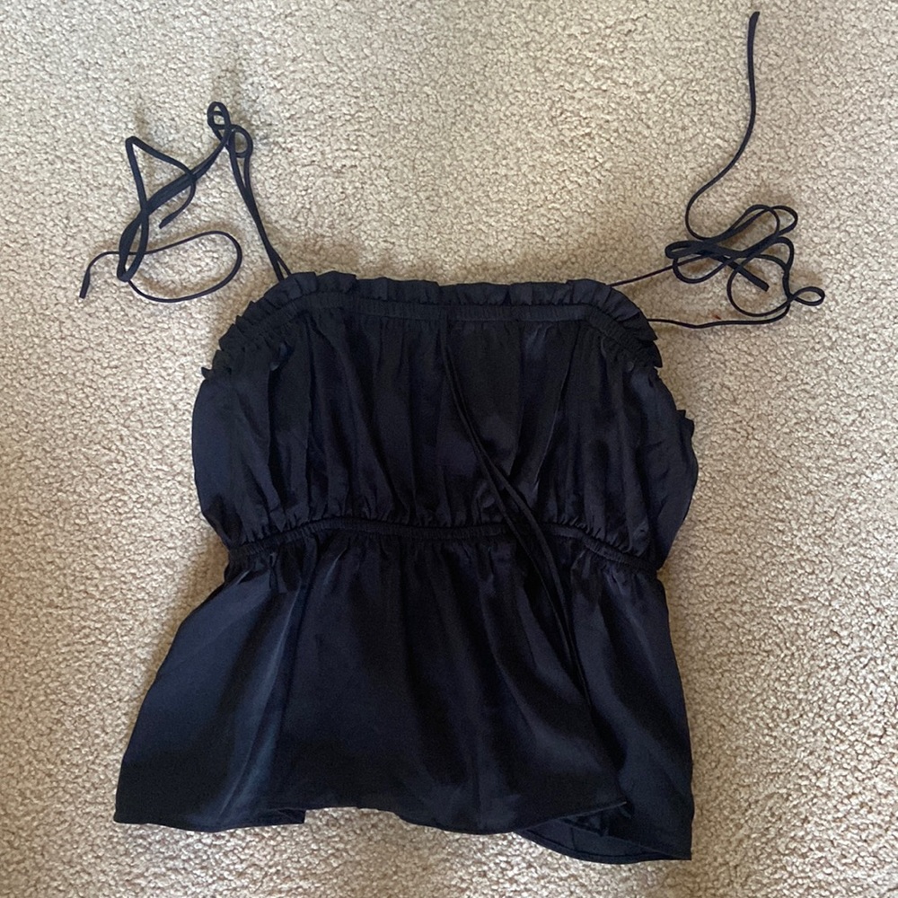 Black shoulder tie tank top size M